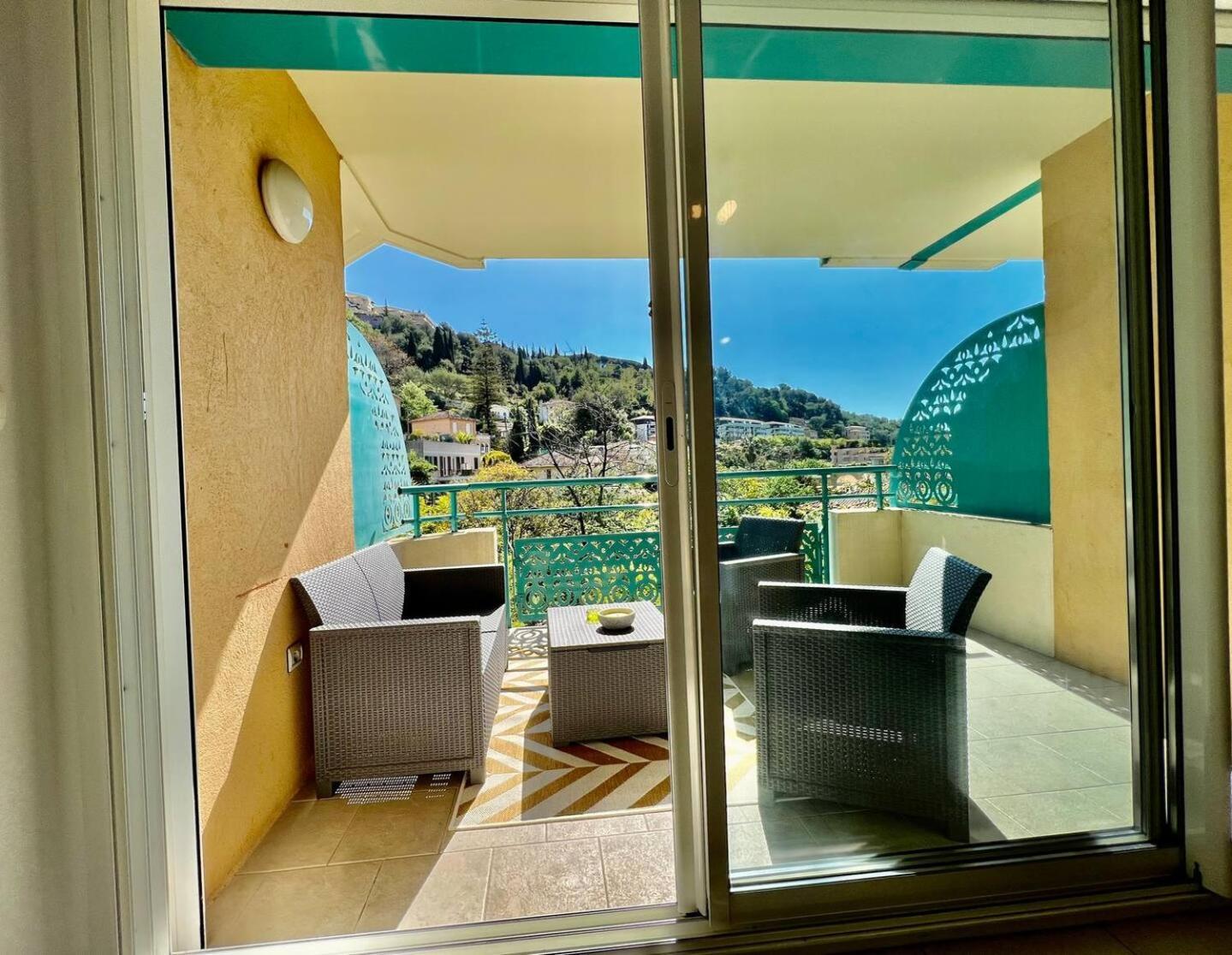 Quiet Studio Swimming Pool Roquebrune Εξωτερικό φωτογραφία